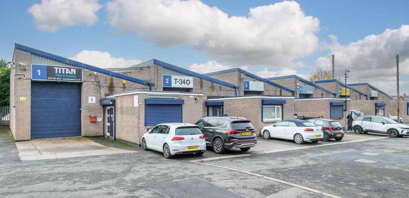 Vernon Trading Estate  - Industrial Unit To Let - Vernon Trading Estate, Blackheath